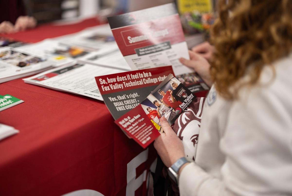 Early College Credit Night - Appleton