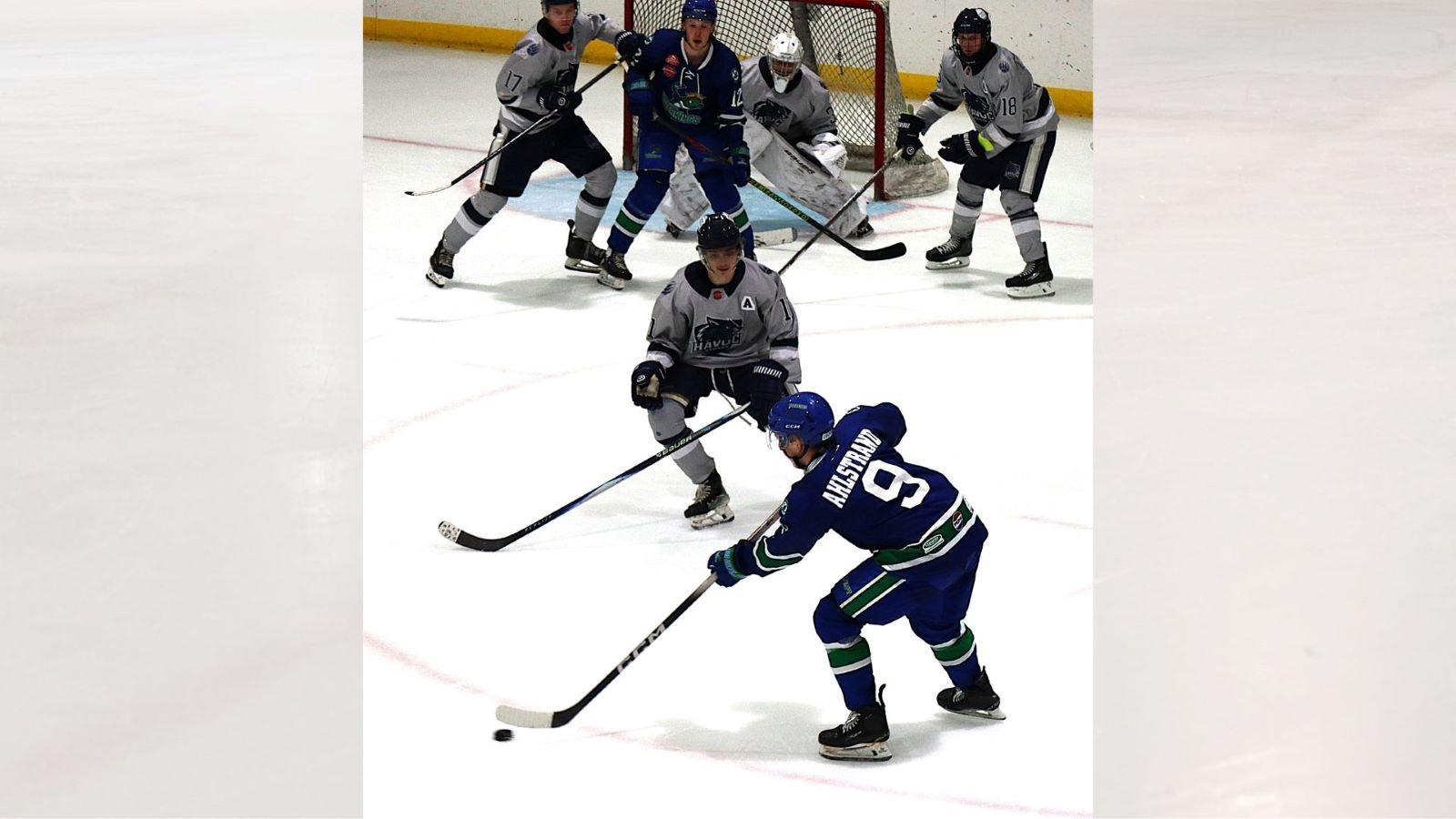 Riverkings win on the road